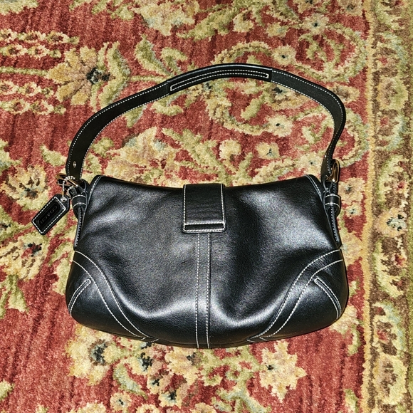 Coach Bag - Picture 2 of 7